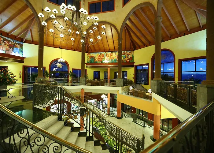 ホテル Bahia Principe Sunlight 4*