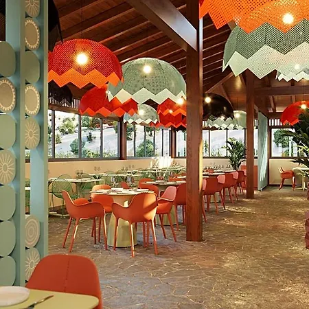 ホテル Bahia Principe Explore - Hyatt Inclusive Collection アデヘ